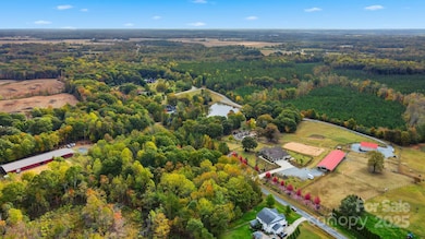 6918 My Lady's Way, Waxhaw, NC 28173 - photo 4