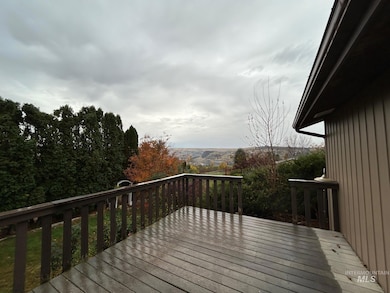 3590 Country Club Dr, Lewiston, ID 83501 - photo 6