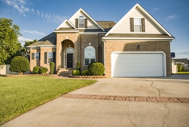 2431 Lillington Ct, Winterville, NC 28590 - photo 2