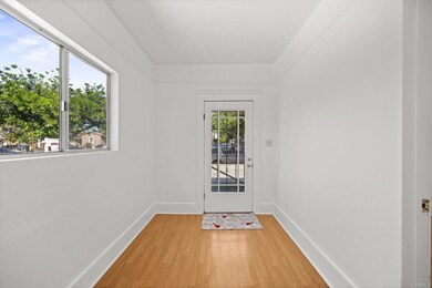 3813-15 Birch St, San Diego, CA 92113 - photo 5