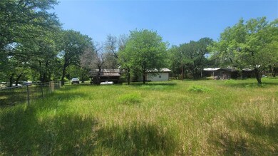 935 S Cardinal Rd, Azle, TX 76020 - photo 7