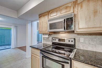 1216 Kipling St unit 6, Houston, TX 77006 - photo 4