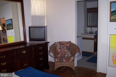 819 N Jackson St unit 1, Wilmington, DE 19806 - photo 5