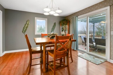 14302 Miracle Ct, Grabill, IN 46741 - photo 6