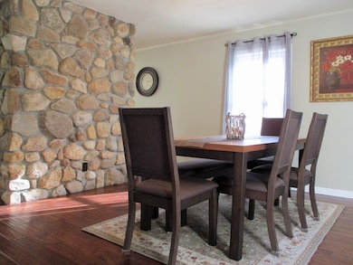 19 Gold Nugget Rd, Spencer, MA 01562 - photo 3