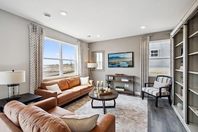 17049 Draper Way, Lakeville, MN 55044 - photo 2