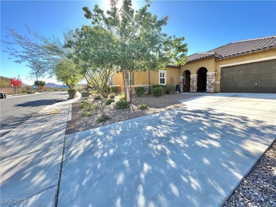2117 Thames View St, Henderson, NV 89044 - photo 2