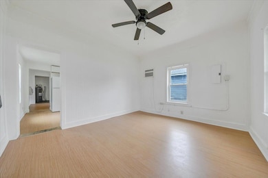 2116 Russell Ave SW, Roanoke, VA 24015 - photo 3