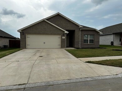 337 Paloma St, Weatherford, TX 76087 - photo 2