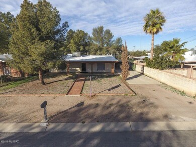 Front View Edison Terrace