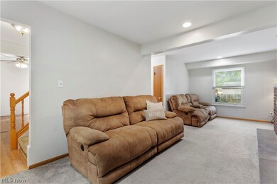 8572 Usher Rd, Olmsted Falls, OH 44138 - photo 3