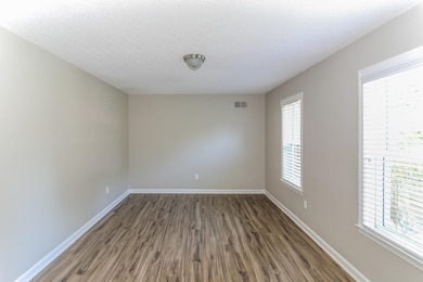 6350 Limewood Ave, Memphis, TN 38134 - photo 7