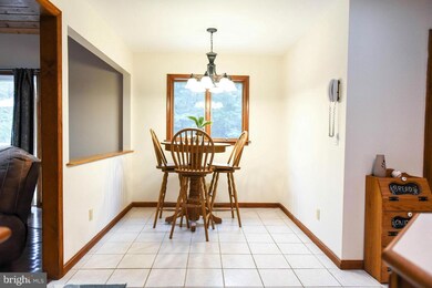 23124 Old Pine Ct, California, MD 20619 - photo 6