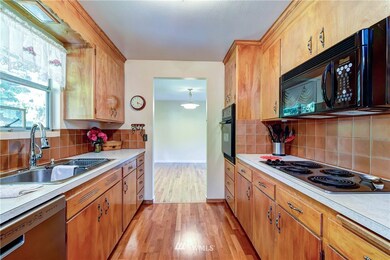 8125 186th St SW, Edmonds, WA 98026 - photo 7