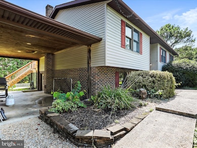 315 Redwood Ct, Harpers Ferry, WV 25425 - photo 4