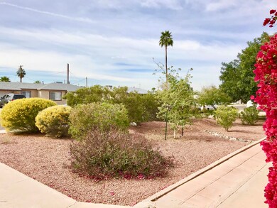 Private front yard.