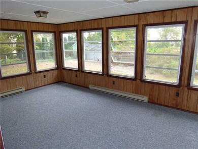 Den/Family/Great Room. 12x20 Sunroom off Living Ro