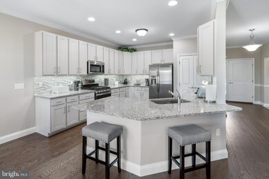 4172 Streamside Rd, Emmaus, PA 18049 - photo 3