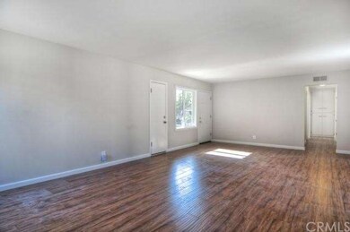 Spacious, inviting front entry and living room