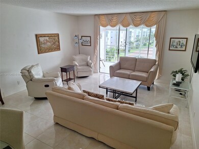 1025 SE 3rd Ave unit 401, Dania, FL 33004 - photo 2