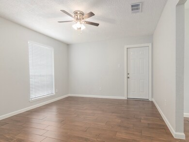 16807 Tibet Rd, Friendswood, TX 77546 - photo 4