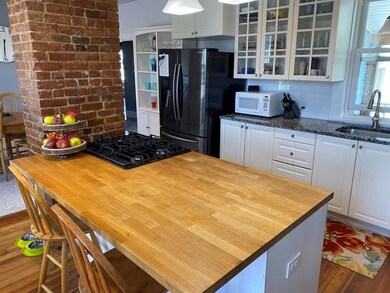 36 Oliver St unit 3, Somerville, MA 02145 - photo 3