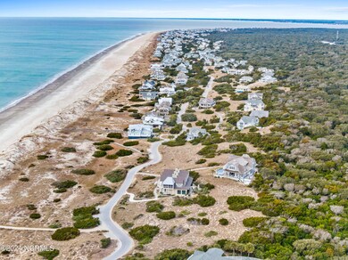 004_1011_south_bald_head_wynd-4