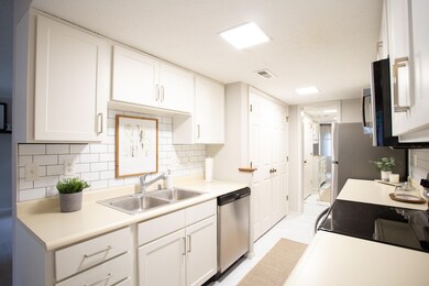 2620 Bryan Station Lane-14