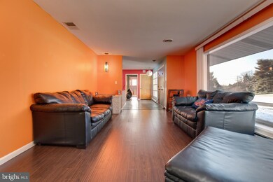 1099 Twin Lakes Dr, Harrisburg, PA 17111 - photo 5