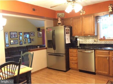 101 Sturbridge Dr, Sicklerville, NJ 08081 - photo 4