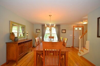 Entry & dining room