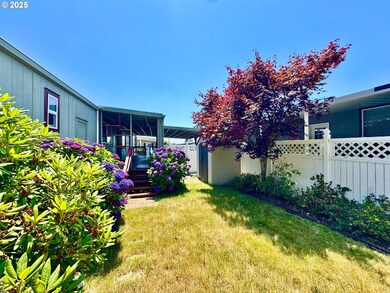 15889 Sunset Strip unit 45, Brookings, OR 97415 - photo 4