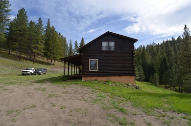 23682 Nans Rock Rd, Mount Vernon, OR 97865 - photo 2