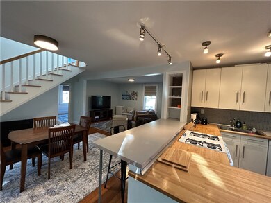 8 Friendship St unit B, Newport, RI 02840 - photo 6