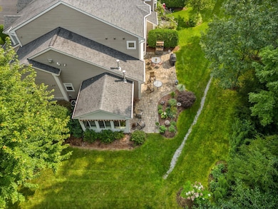 70 Woodthrush Cir, South Burlington, VT 05403 - photo 3