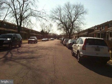 1002 Foxridge Ln, Essex, MD 21221 - photo 2