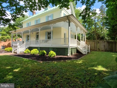 6727 Haycock Rd, Falls Church, VA 22043 - photo 3