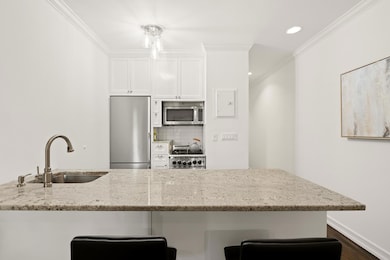 164 W 83rd St unit 4R, New York, NY 10024 - photo 3