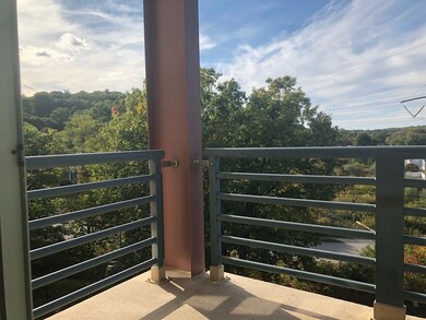 Crescent Park Condominiums unit 505, Woburn, MA 01801 - photo 3