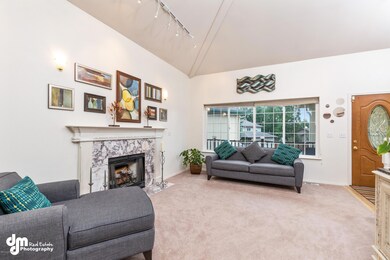 Living Room 20180801-DW-6247-FULL