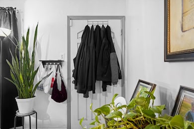 1724 Coe Rd SW, Albuquerque, NM 87105 - photo 6