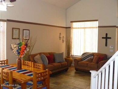 FORMAL DINING LIVRM