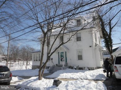 37 Maple Ave, Upper Darby, PA 19082 - photo 3