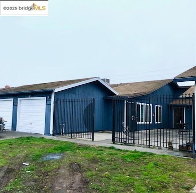 453 453 Jill Cir, Stockton, CA 95210 - photo 2