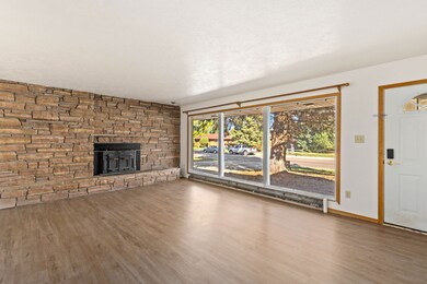 1113 Carlos Dr, Great Falls, MT 59404 - photo 6