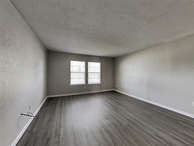 5105 Skillman St unit 120E, Dallas, TX 75206 - photo 2