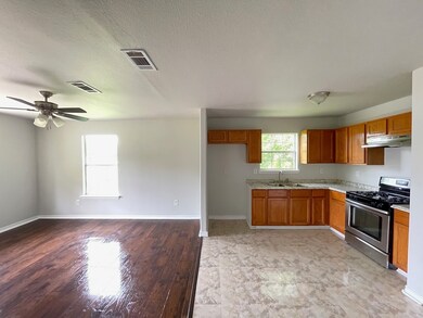 2417 Avenue A, Bay City, TX 77414 - photo 7