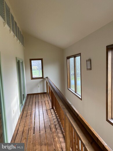 37 Obsidian Dr, Chambersburg, PA 17202 - photo 7