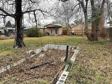 703 W California Ave, Homedale, ID 83628 - photo 5