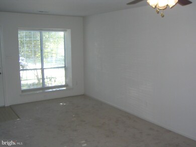 269 Coventry Square unit 269, Sterling, VA 20164 - photo 4